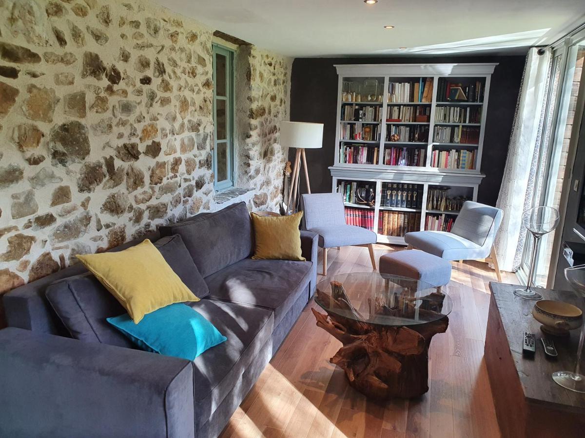 Gite De La Genevriere Saint-Chamant Екстериор снимка